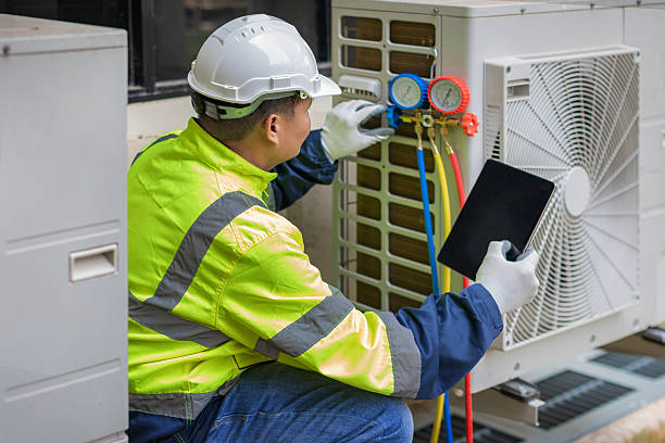 Professional Ac Installation technician working in Magazine, AR